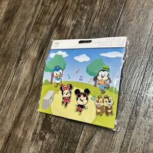 Disney Parks MICKEY MOUSE & FRIENDS Baby CUTIES 5 Pin SET BOOSTER Sealed